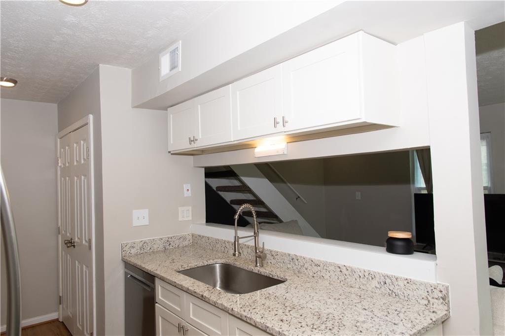 1311 Old Coach Road SW