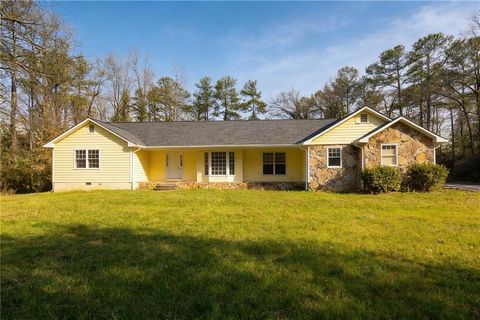 Homes For Sale - 10130 Buice Road<br/> Alpharetta, GA 30022
