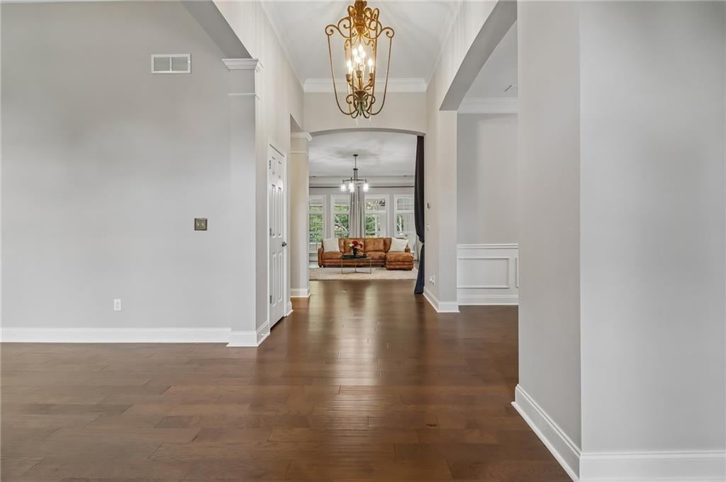 5715 Catalpa Court