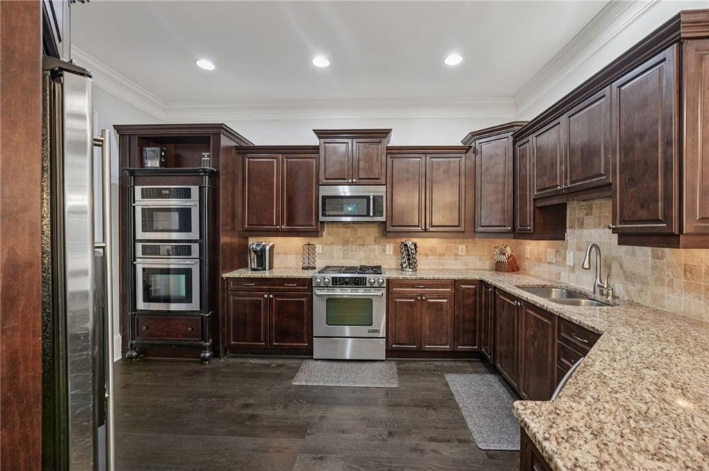 Lynwood Park - Residential