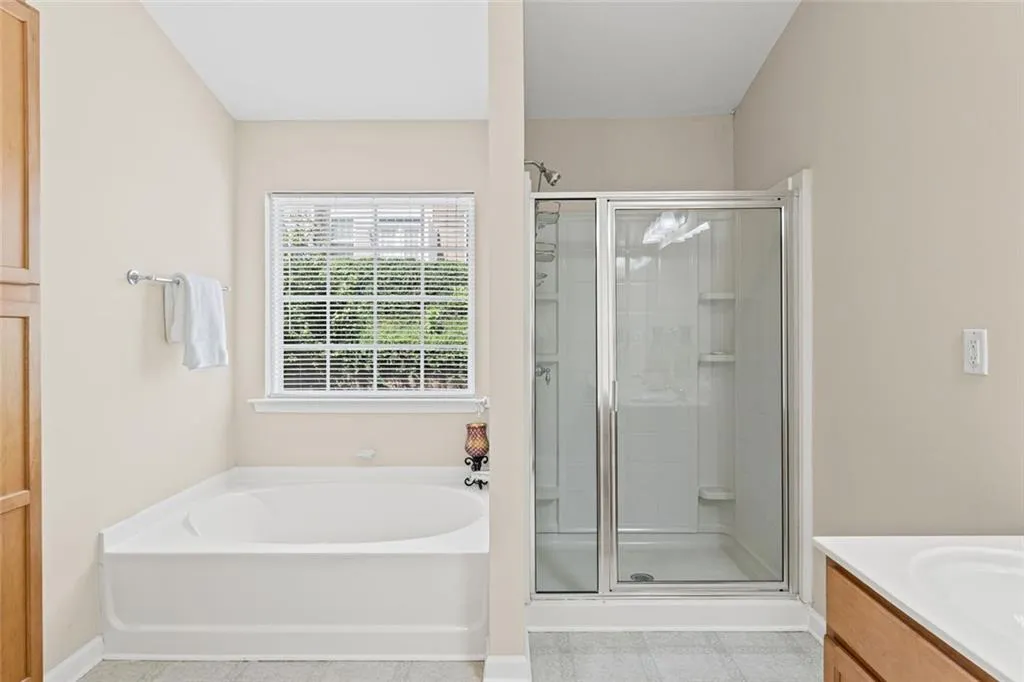 Lawrenceville, Georgia 30043, United States, 3 Bedrooms Bedrooms, ,3 BathroomsBathrooms,Residential,Active,168354