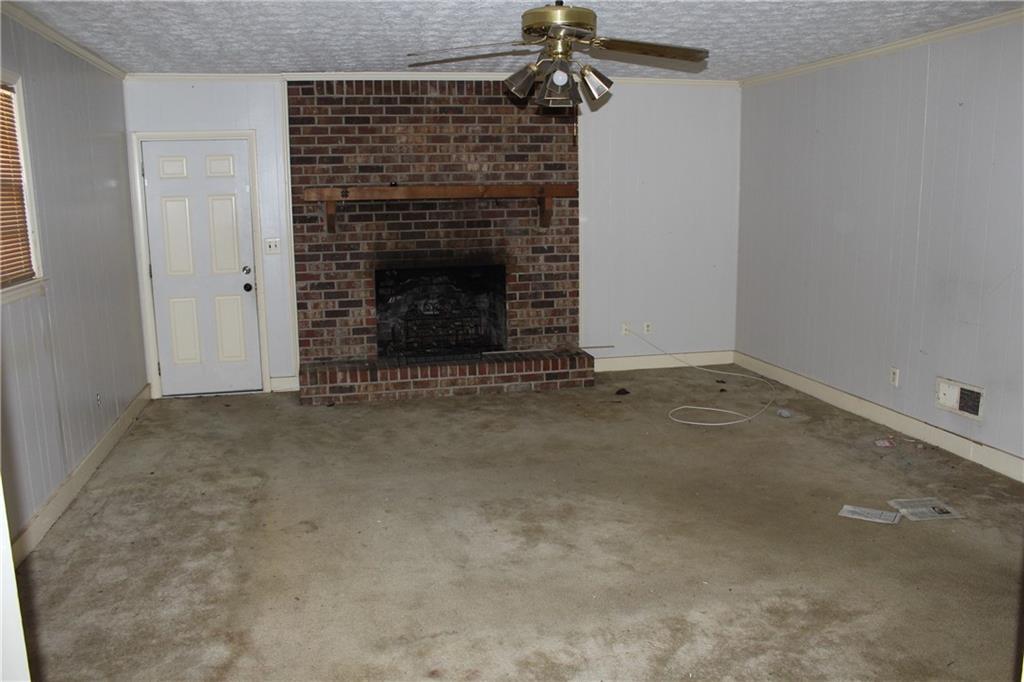 1646 Hurt Road, Marietta, Georgia image 4