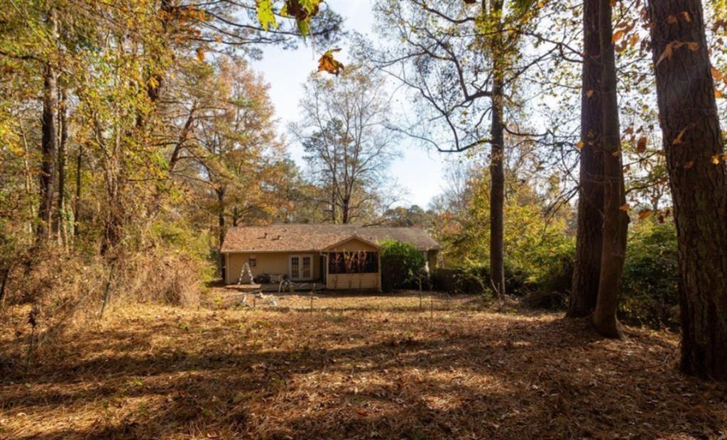137 Springvalley Circle