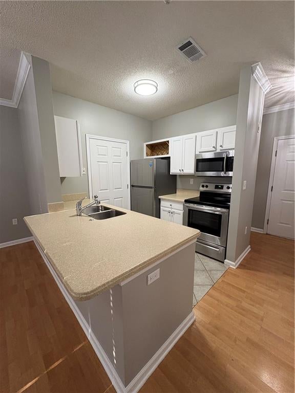 4333 Dunwoody Park 2202