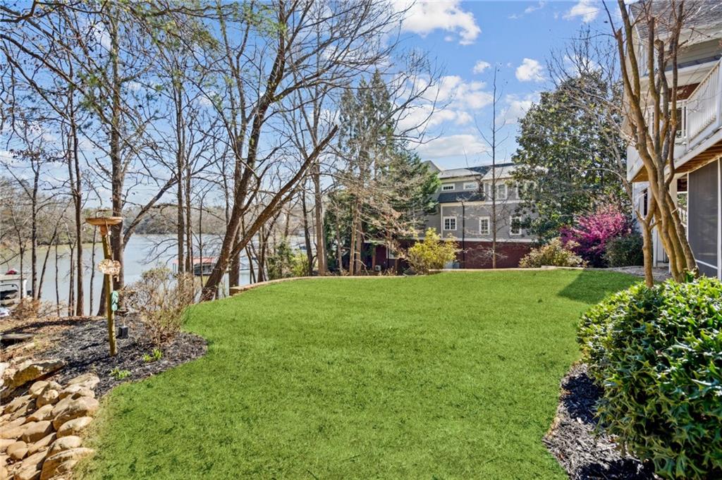 27 Lakeshore Circle