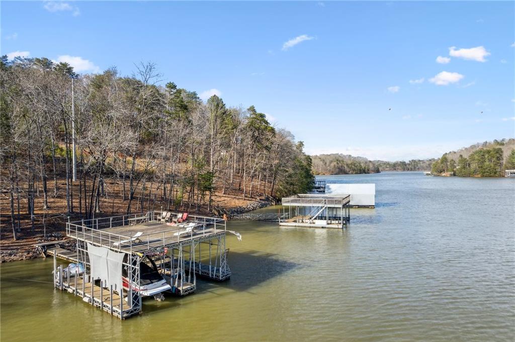 27 Lakeshore Circle