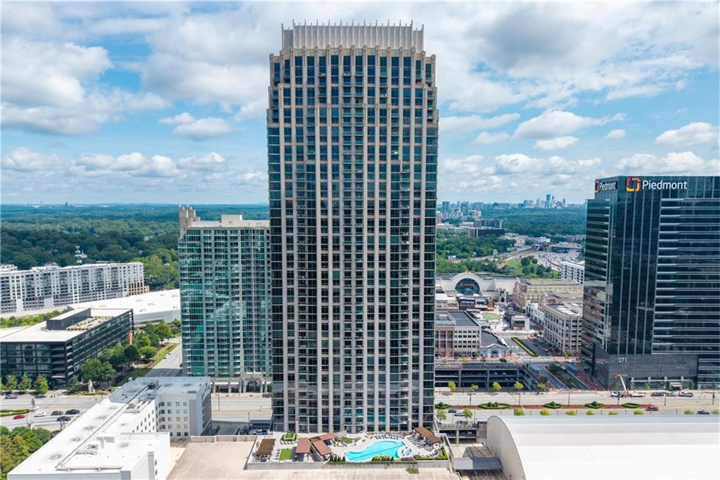 270 17TH Street NW 2804