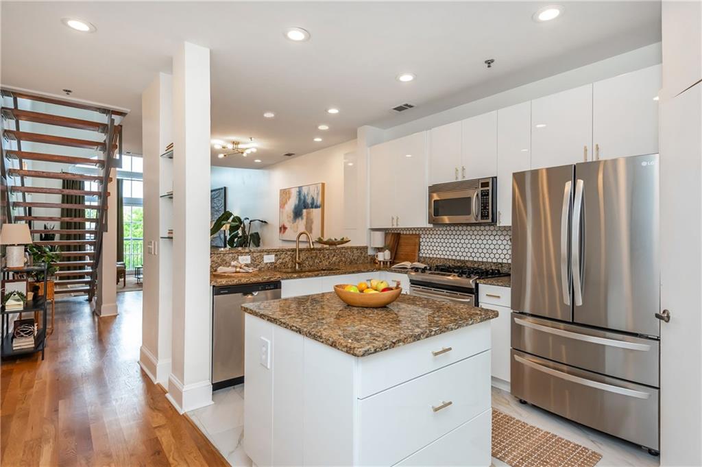 1253 Caroline Street NE 229