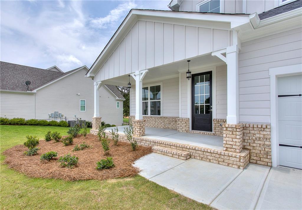 189 Classic Overlook Lane