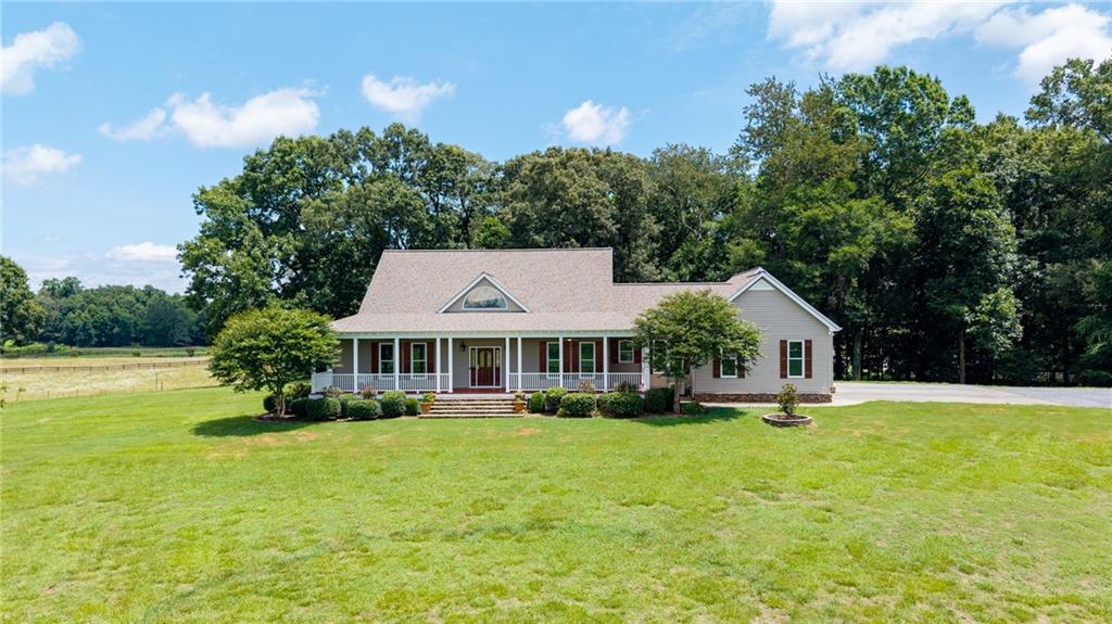 150 School House Road NE