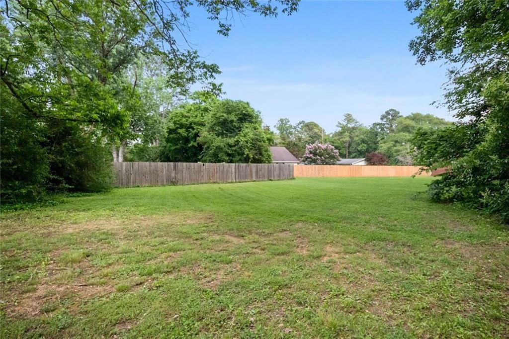 6 Friar Tuck Road