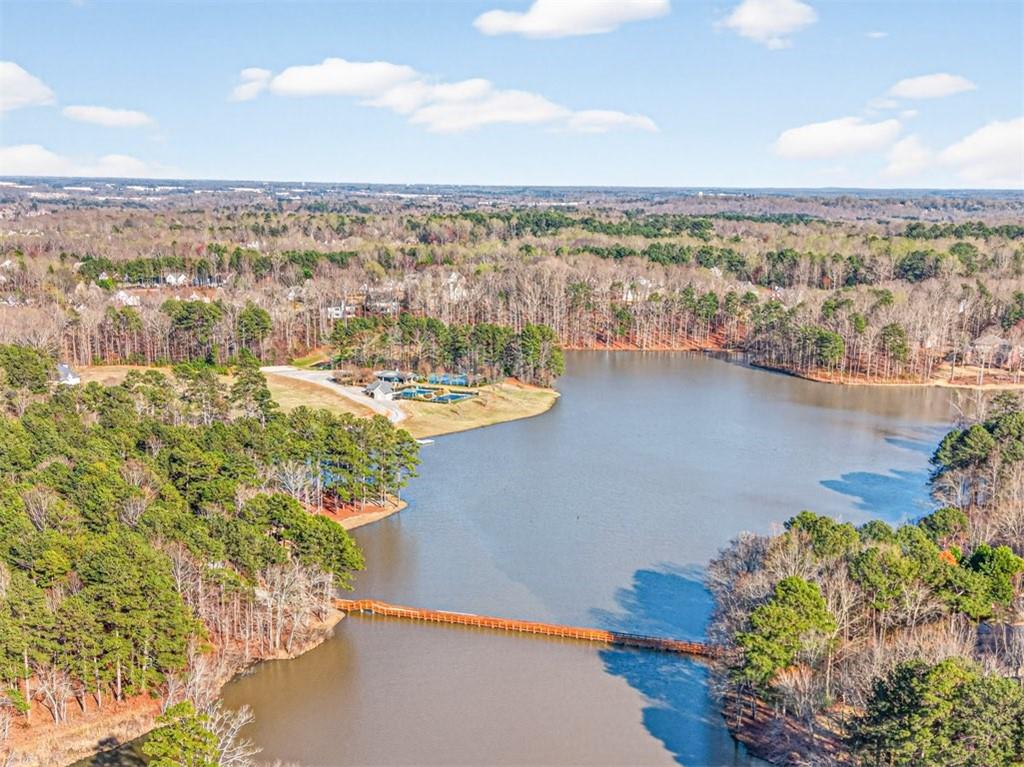 2245 Duncans Shore Drive