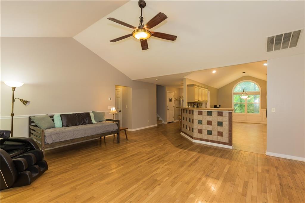 5533 Rose Ridge Court, Flowery Branch, Georgia image 9