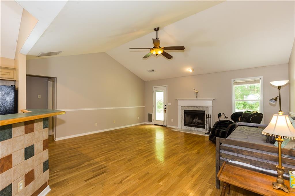 5533 Rose Ridge Court, Flowery Branch, Georgia image 6
