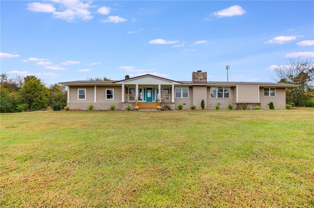 6792 Rockmart Road SE