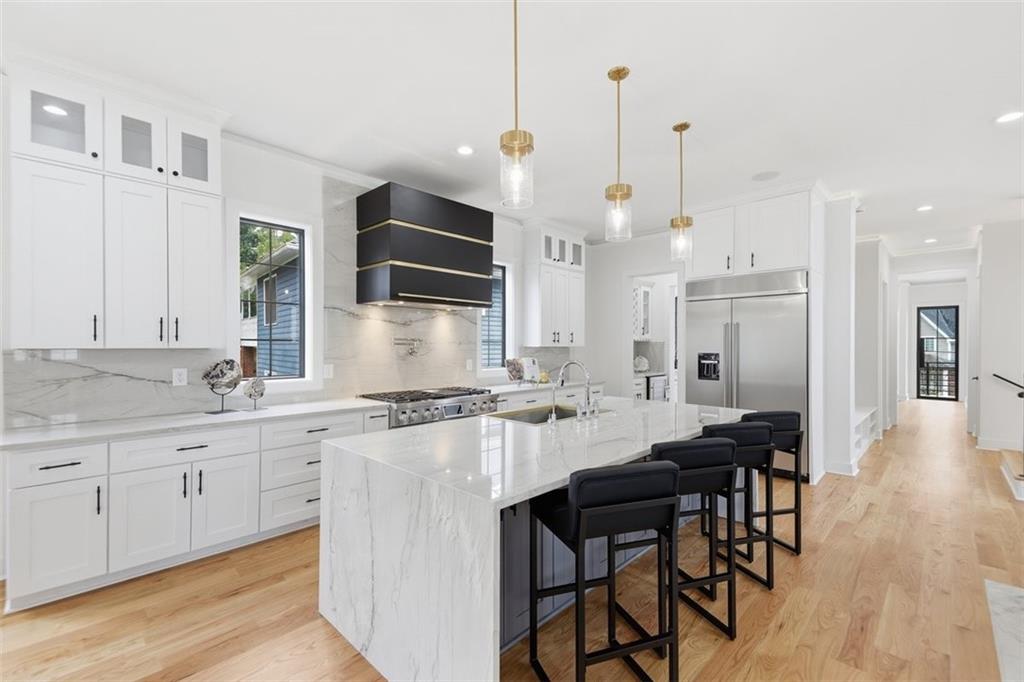 1385 Sylvan Circle NE