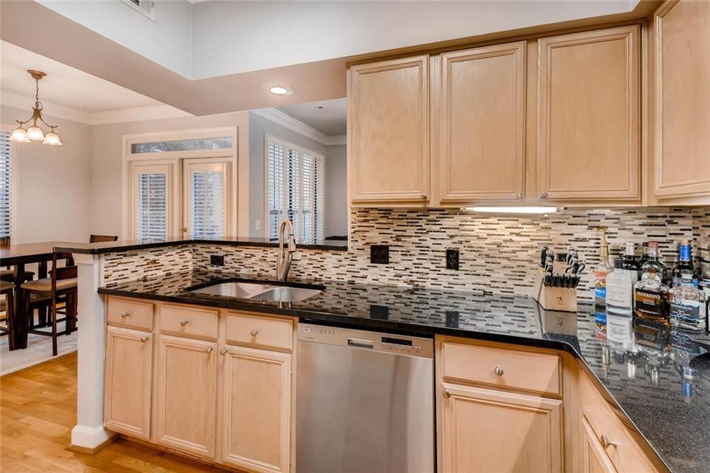 3777 Peachtree Road NE 1324
