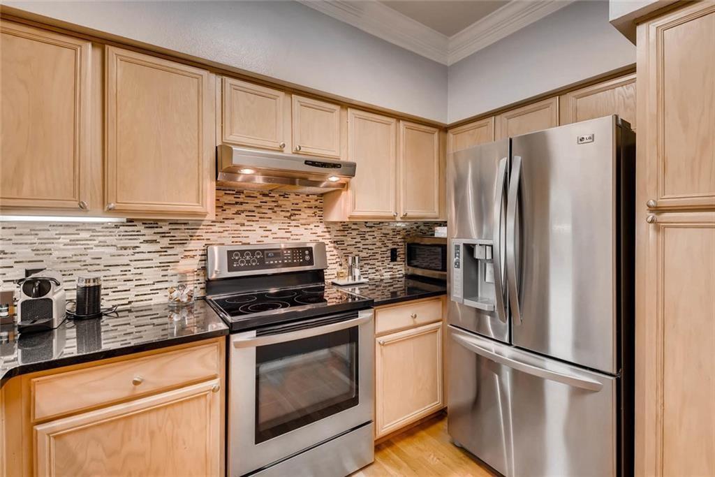 3777 Peachtree Road NE 1324