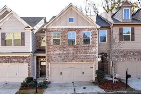 Townhouse For Rent - 2349 White Oak Bend #22<br/> Smyrna, GA 30080