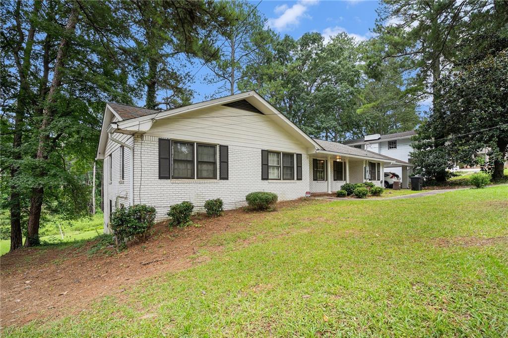 4204 Williamsburg Drive