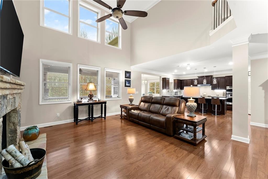 4070 Preserve Crossing Lane