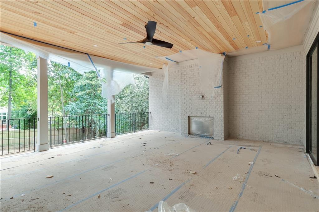 Sandy Springs - Residential