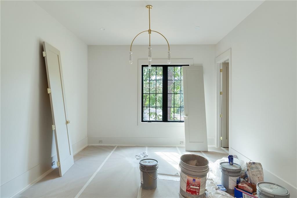 Sandy Springs - Residential