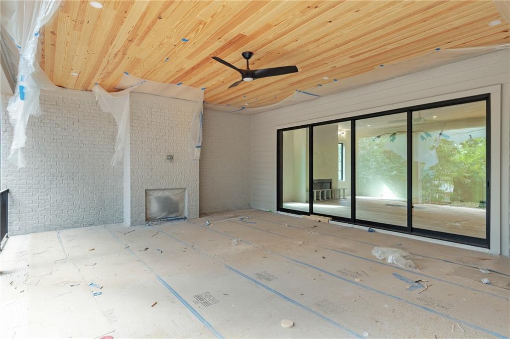 Sandy Springs - Residential