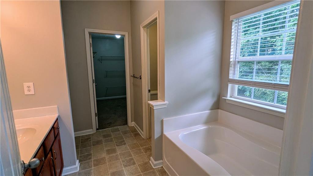 2153 Pine View Trail, Ellenwood, Georgia image 15