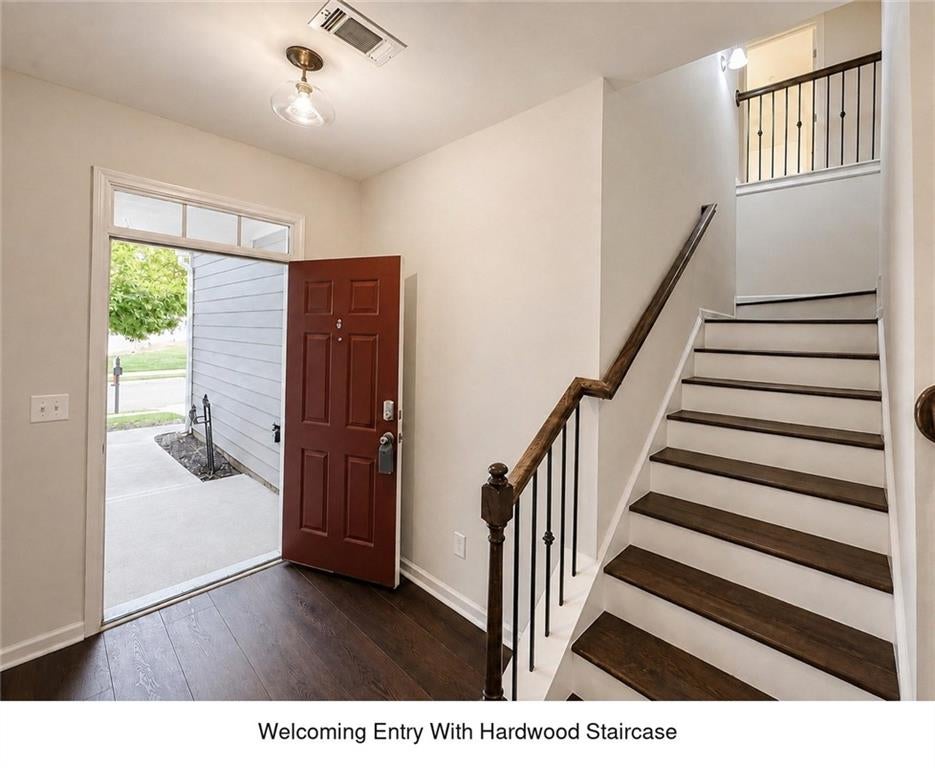 3432 Castleberry Village Circle