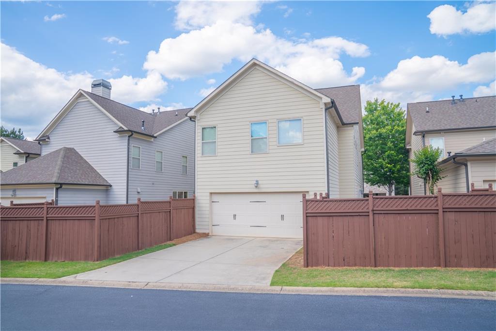4448 Tacoma Trace, Suwanee, Georgia image 3