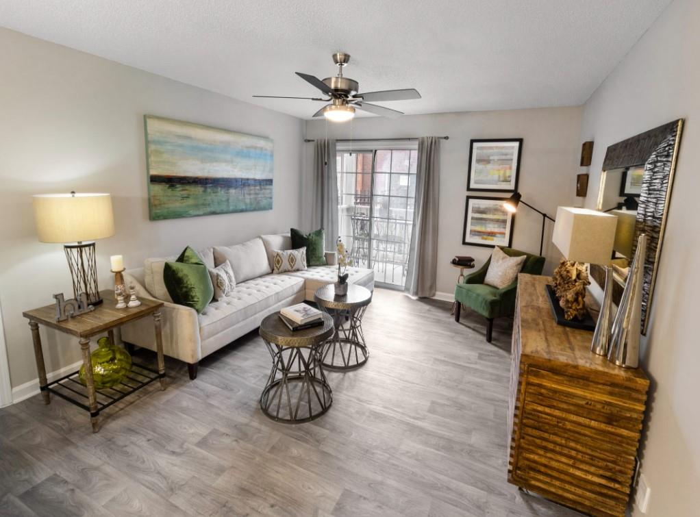 100 Ashford Gables Drive 8A-210