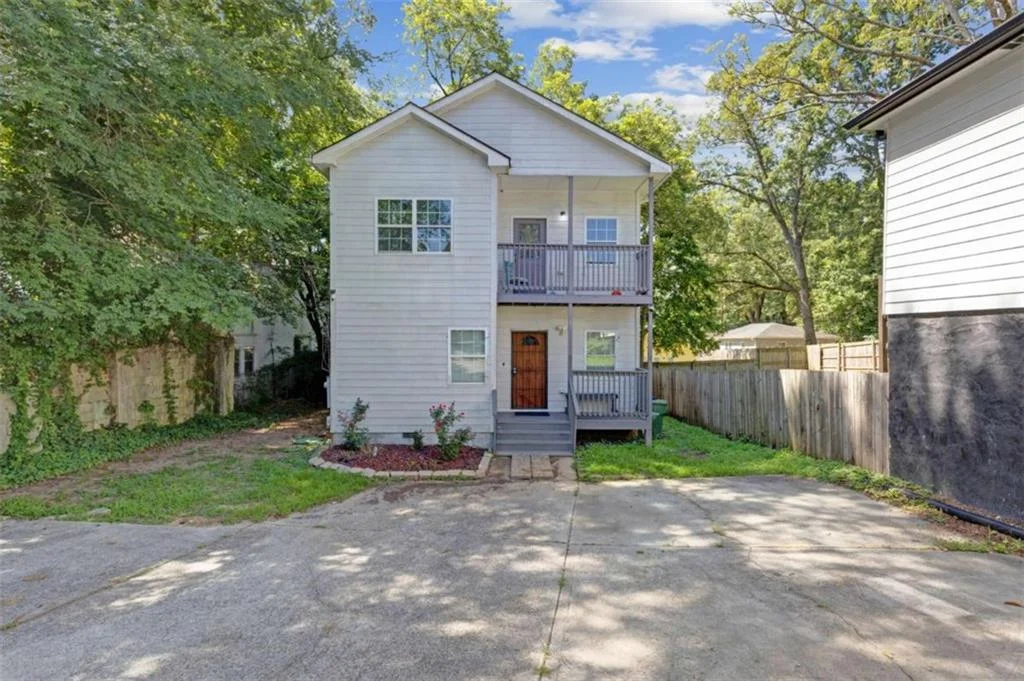 2142 M L King Jr Drive