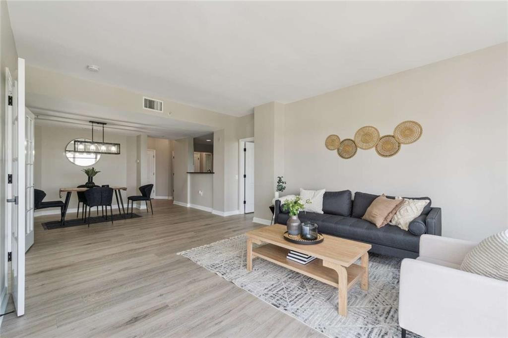 3475 Oak Valley Road NE 1570