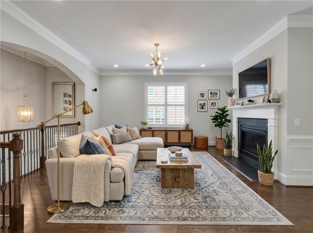 3279 Matthewson Way