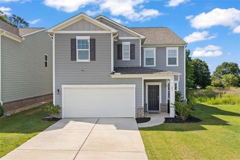 Homes For Sale - 241 Knightsbridge Lane<br/> Winder, GA 30680