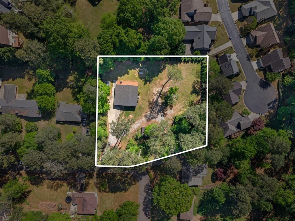 2061 Shady Lane