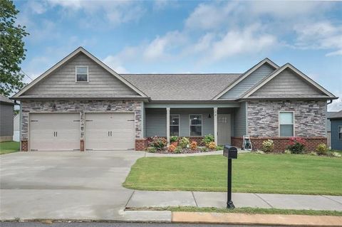 Homes For Sale - 54 Franklin Circle<br/> Catoosa County, Fort Oglethorpe, GA 30742