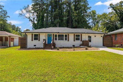 1882 Rosewood Road Decatur GA 30032