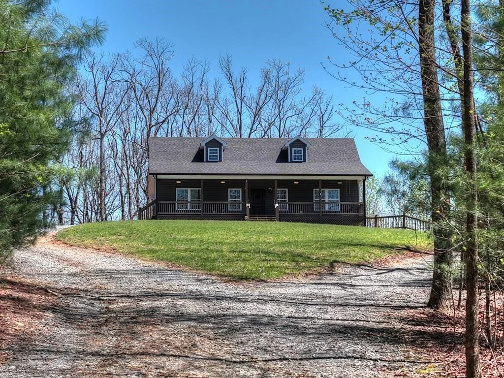 1073 Old Burnt Mountain Road