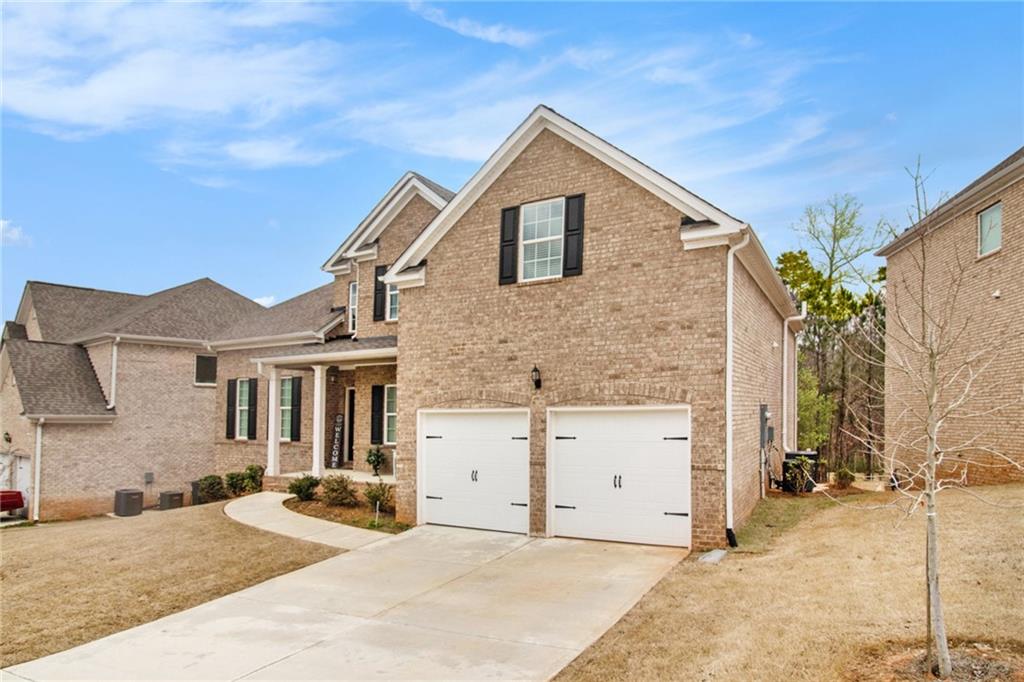 2031 Broadmoor Way, Fairburn, Georgia image 3