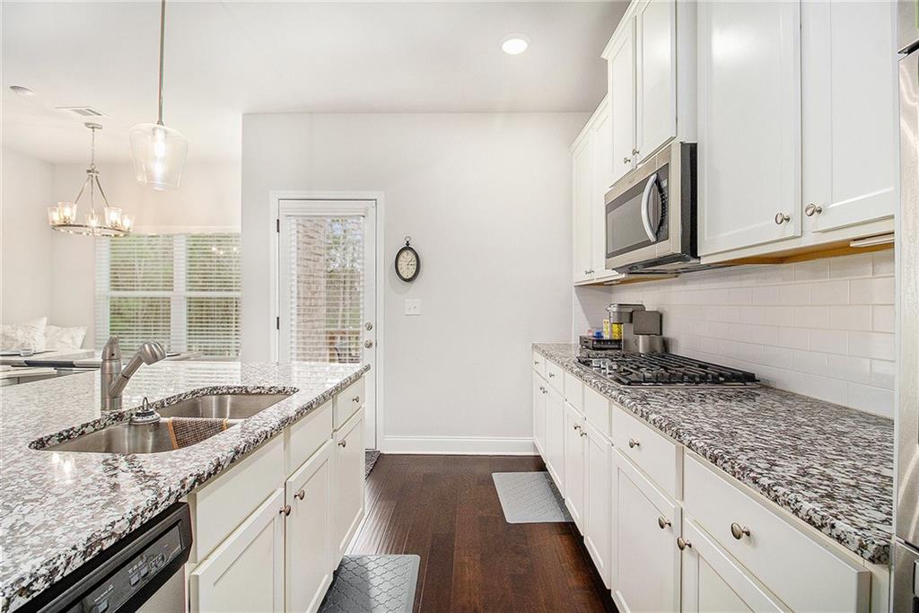 2031 Broadmoor Way, Fairburn, Georgia image 10