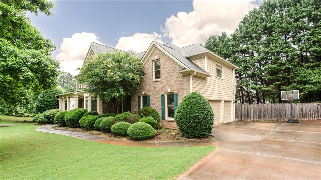4045 Hillcrest View Court
