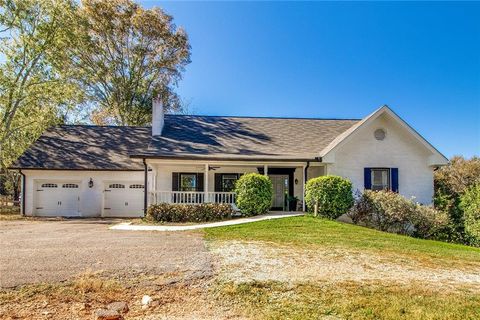 Photo of 3925 MARK LAKE Road, Cumming, GA 30028 (MLS # 7669721)