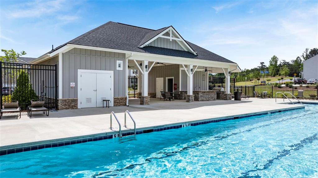 194 LAURITSEN Way