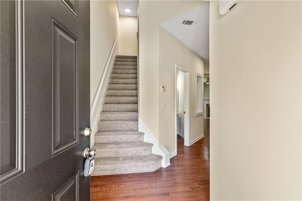 7705 Bellmist Drive, Fairburn, Georgia image 4