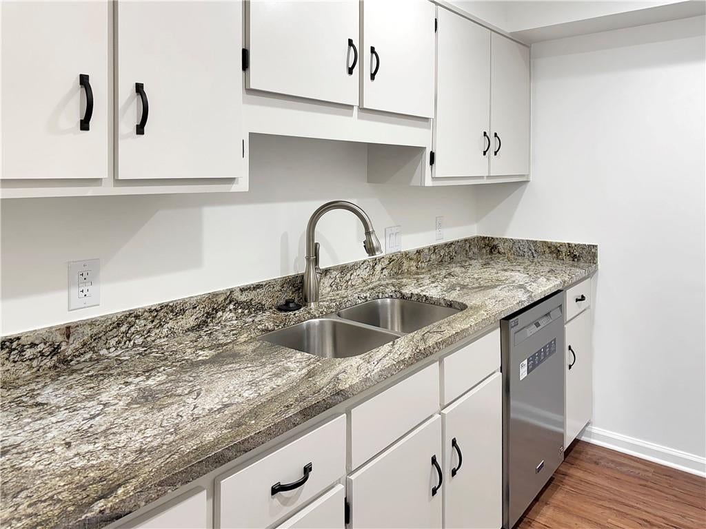 475 Mount Vernon Highway NE C131