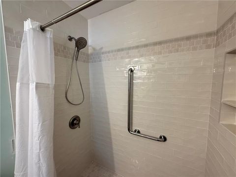 Condo For Sale - 475 Mount Vernon Highway #C131<br/> Fulton County, Atlanta, GA 30328
