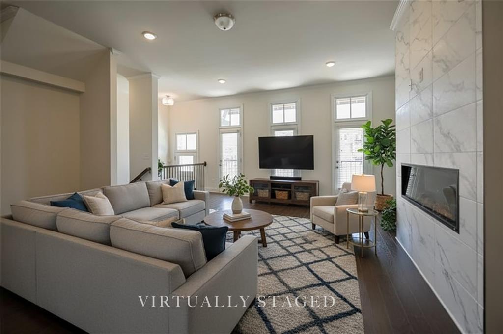 683 Avondale Creek
