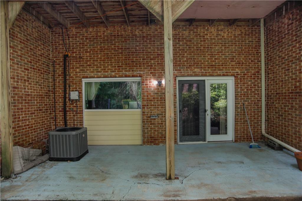 6500 Gaines Ferry Rd Rd #G2, Flowery Branch, Georgia image 36